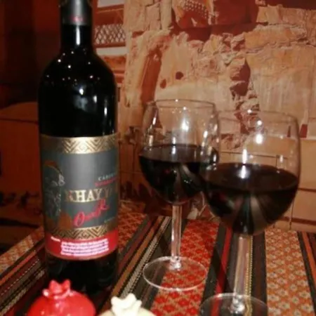 An Exclusive In A In * Leeds (West Yorkshire)