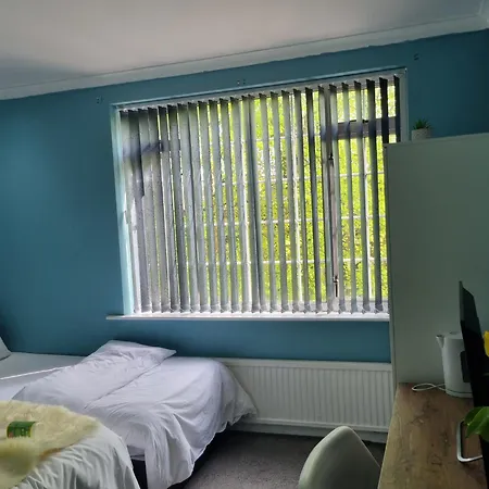 An Exclusive In A In Leeds Apartment *